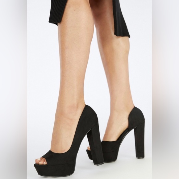 Charli Platform Peep Toe Pump by Shoedazzle - Picture 3 of 7
